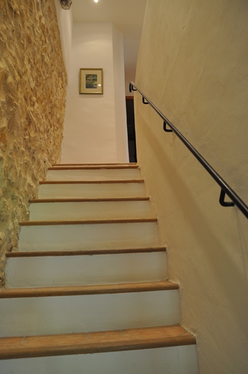 Moulin de la Roque, Noves, Provence, villa Cigales, stairs