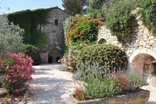 Moulin de la Roque, Noves, Provence - villa Tuilerie - living