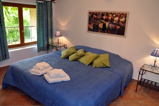 Moulin de la Roque, Noves, Provence, villa Tuilerie, bedroom 4